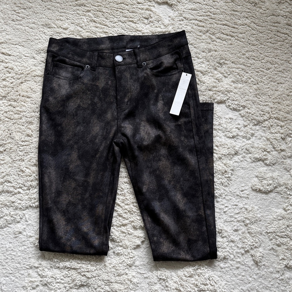 NWT Design Lab Black Pants